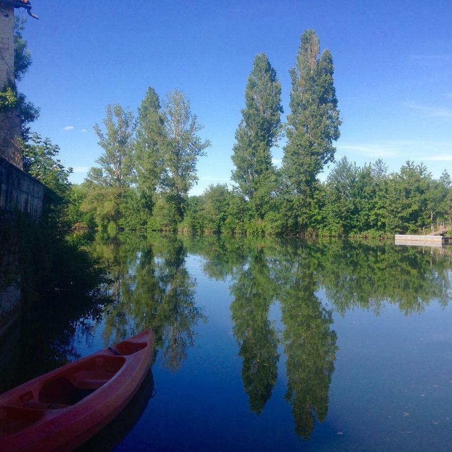 La Rive Chambre D Hotes The Riverside Retreat Жарнак Екстериор снимка